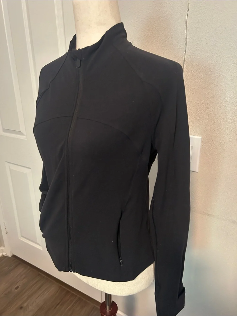 lululemon athletica Black Full-Zip Jacket